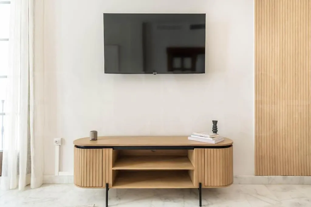 Stay And Support - Charitable Apartments By Rems Malaga 0*,