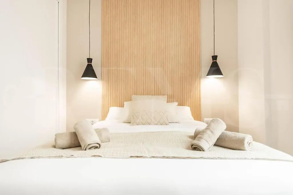 Stay And Support - Charitable Apartments By Rems Malaga