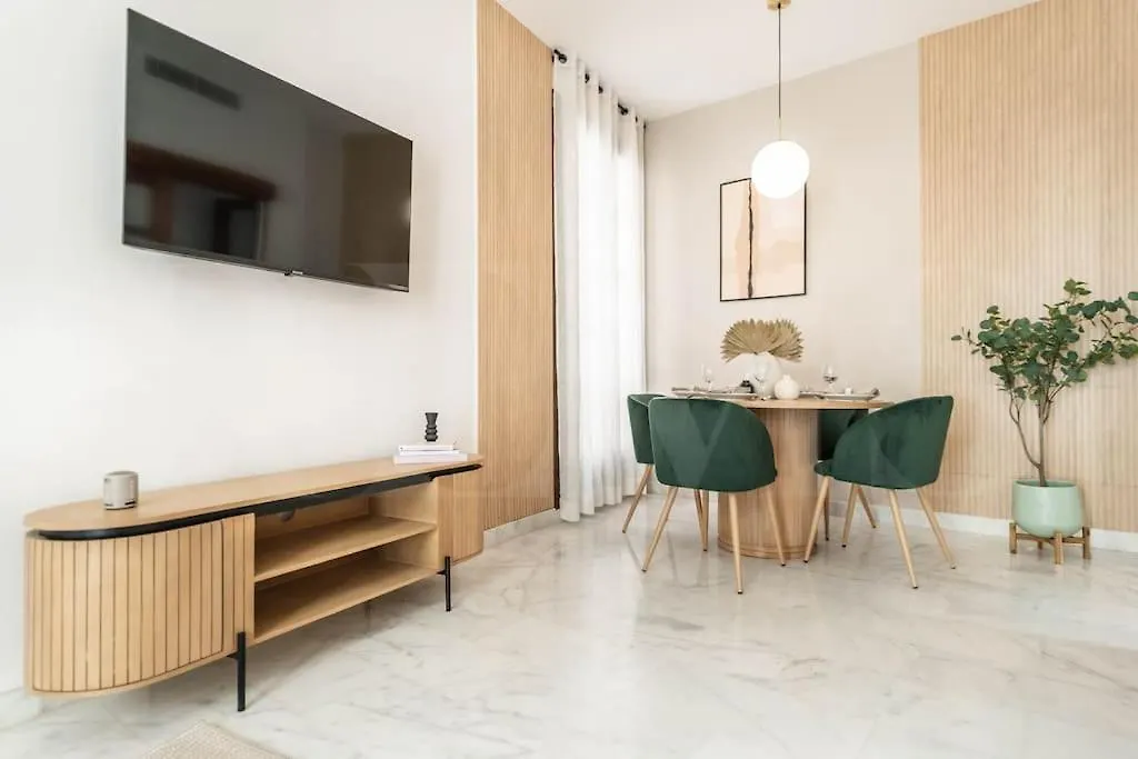 Stay And Support - Charitable Apartments By Rems Malaga