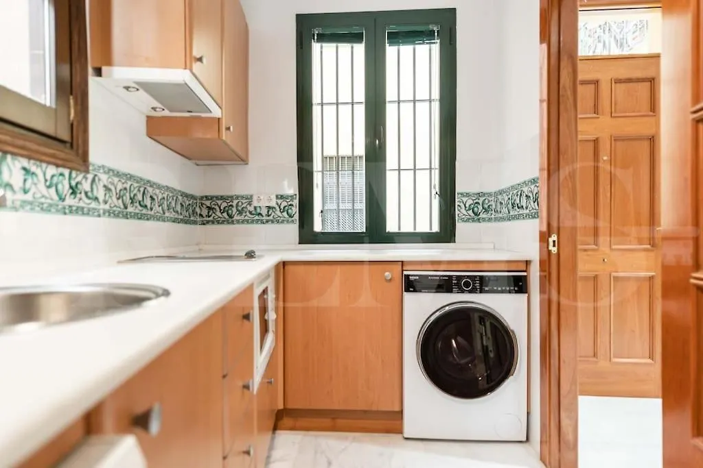 Stay And Support - Charitable Apartments By Rems Malaga Spain