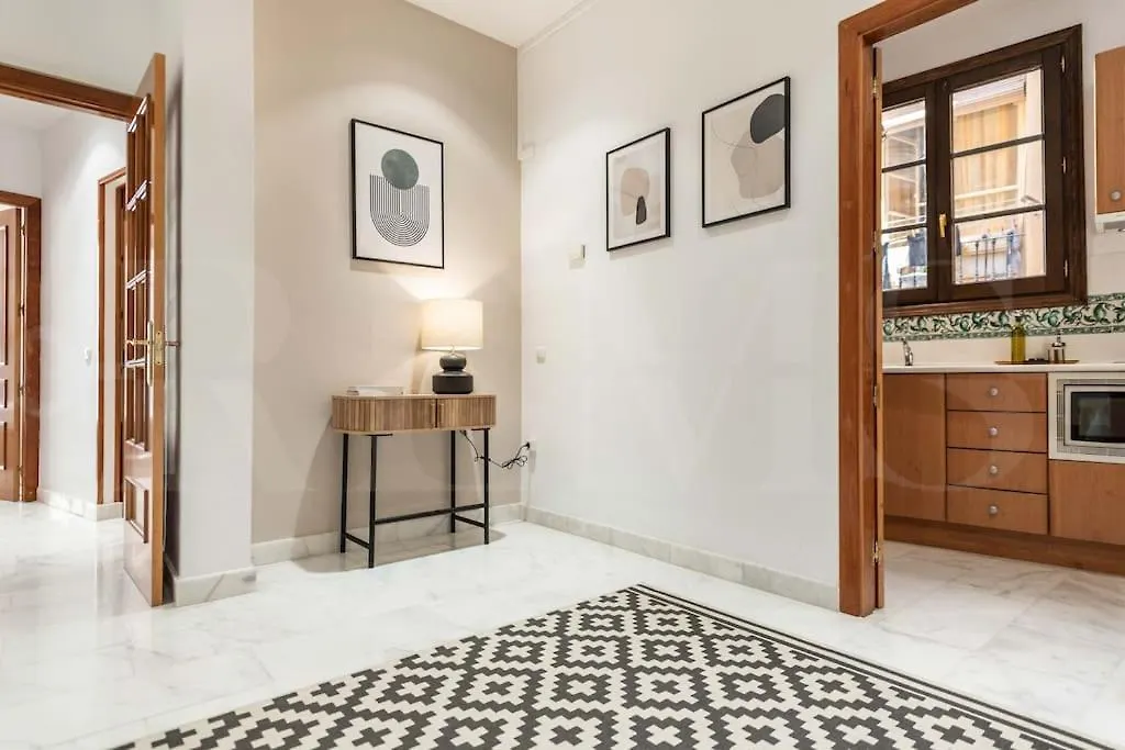 Stay And Support - Charitable Apartments By Rems Malaga 0*,  Spain